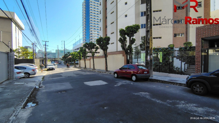Imagem Imóvel com 4 Quartos à Venda, 136 m² em Cocó - Fortaleza