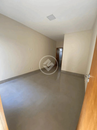 Imagem Casa com 3 Quartos à Venda, 158 m² em Setor Sudoeste - Goiânia Imagem Casa com 3 Quartos à Venda, 158 m² em Setor Sudoeste - Goiânia