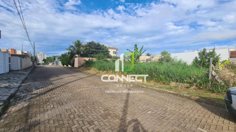 Imagem Terreno à Venda, 600 m² em Itacolomi - Balneário Piçarras Imagem Terreno à Venda, 600 m² em Itacolomi - Balneário Piçarras