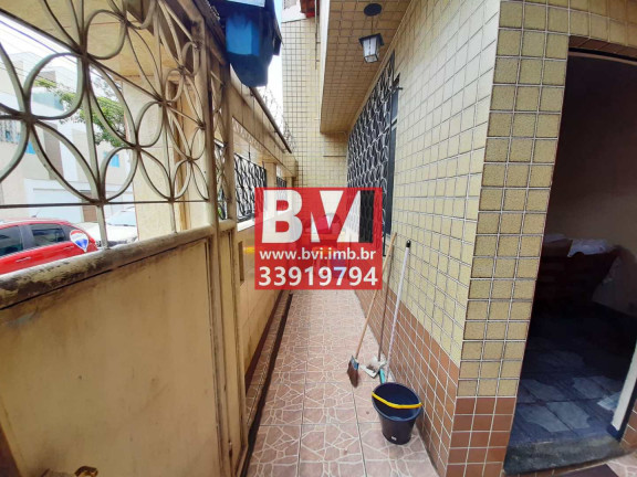 Imagem Casa com 4 Quartos à Venda, 120 m² em Ramos - Rio De Janeiro Imagem Casa com 4 Quartos à Venda, 120 m² em Ramos - Rio De Janeiro