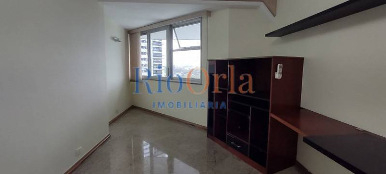 Imagem Apartamento com 3 Quartos à Venda, 221 m² em Barra Da Tijuca - Rio De Janeiro