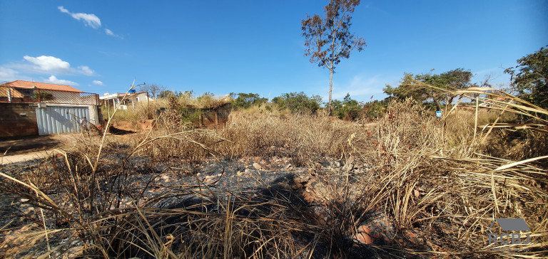 Imagem Terreno à Venda, 980 m² em Fernão Dias - Esmeraldas Imagem Terreno à Venda, 980 m² em Fernão Dias - Esmeraldas