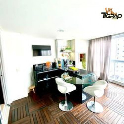 Imagem Apartamento com 2 Quartos à Venda, 158 m² em Centro - Balneário Camboriú