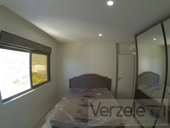 Imagem Apartamento com 4 Quartos para Temporada, 183 m² em Centro - Balneário Camboriú Imagem Apartamento com 4 Quartos para Temporada, 183 m² em Centro - Balneário Camboriú