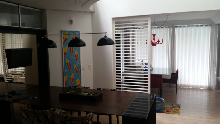Imagem Casa com 5 Quartos para Temporada, 350 m² em Jurerê Internacional - Florianópolis