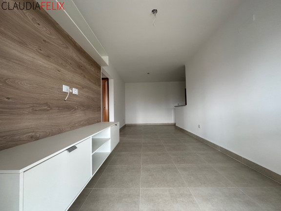 Imagem Imóvel com 2 Quartos à Venda, 71 m² em Guilhermina - Praia Grande