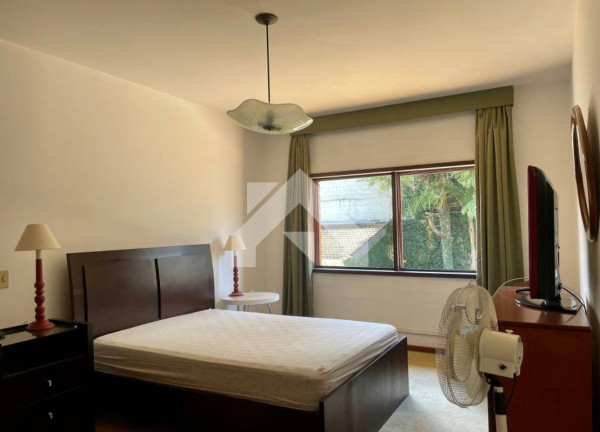 Imagem Casa de Condomínio com 3 Quartos à Venda, 300 m² em Alphaville Residencial Um - Barueri Imagem Casa de Condomínio com 3 Quartos à Venda, 300 m² em Alphaville Residencial Um - Barueri