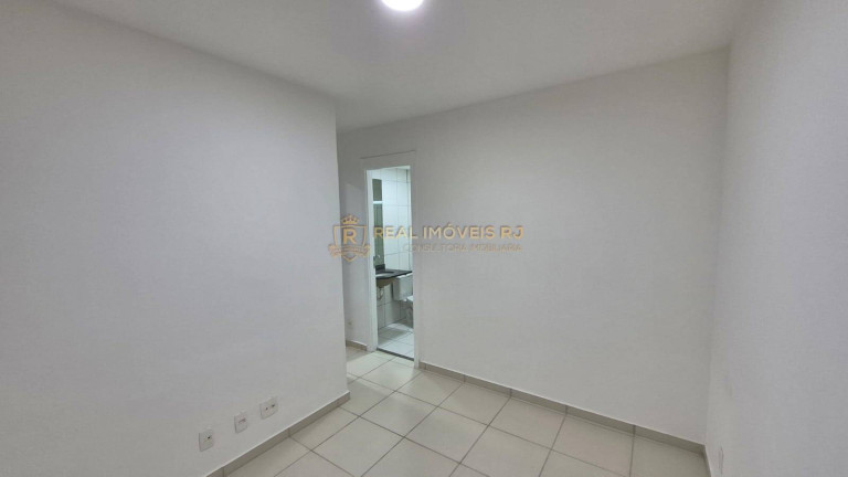 Imagem Apartamento com 2 Quartos à Venda, 52 m² em Penha - Rio De Janeiro Imagem Apartamento com 2 Quartos à Venda, 52 m² em Penha - Rio De Janeiro