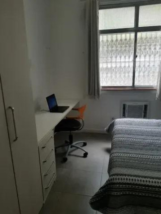 Imagem Apartamento com 1 Quarto à Venda, 35 m² em Catete - Rio De Janeiro
