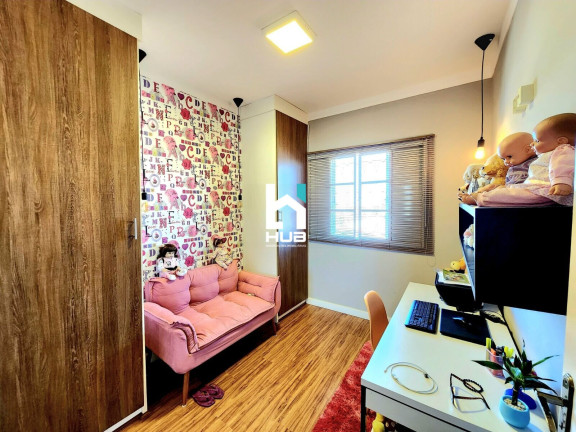 Imagem Casa com 3 Quartos à Venda, 150 m² Imagem Casa com 3 Quartos à Venda, 150 m²