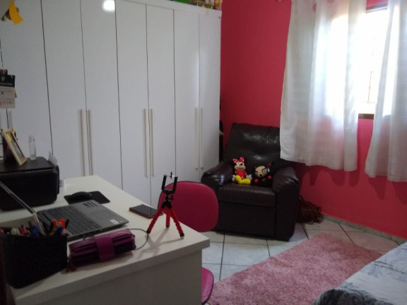 Imagem Casa com 3 Quartos à Venda, 99 m² em Vila Ribeiro - Jacarezinho Imagem Casa com 3 Quartos à Venda, 99 m² em Vila Ribeiro - Jacarezinho