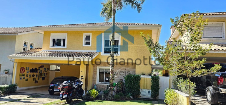 Casa de Condomínio com 4 Quartos à Venda, 293 m² em Granja Viana - Cotia