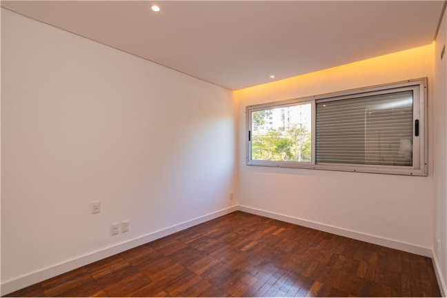 Imagem Apartamento com 3 Quartos à Venda, 129 m² em Bela Vista - Porto Alegre