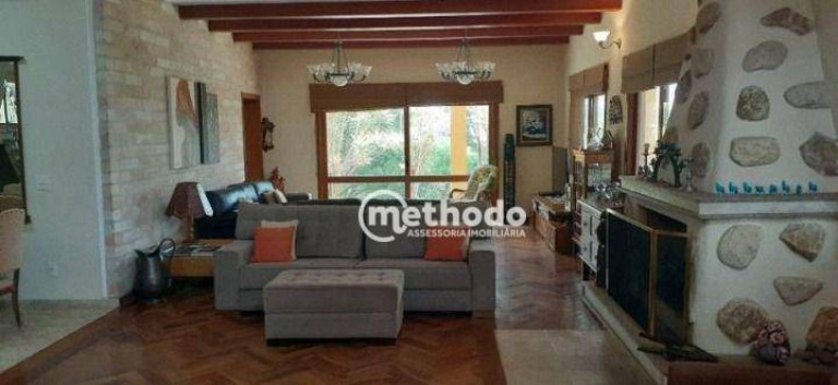 Imagem Casa com 6 Quartos à Venda ou Locação, 600 m² em Joaquim Egídio - Campinas Imagem Casa com 6 Quartos à Venda ou Locação, 600 m² em Joaquim Egídio - Campinas