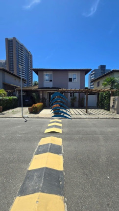 Casa com 4 Quartos à Venda, 374 m² em Patamares - Salvador