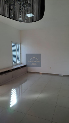 Imagem Casa com 3 Quartos à Venda, 215 m² em Vila Dominguinho - Votorantim Imagem Casa com 3 Quartos à Venda, 215 m² em Vila Dominguinho - Votorantim