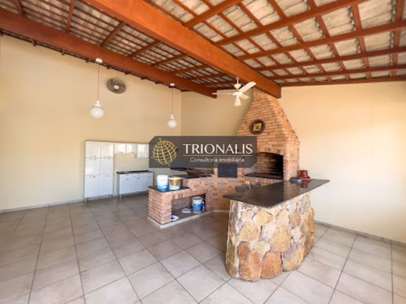 Imagem Casa com 2 Quartos à Venda, 297 m² em Vila Petrópolis - Atibaia