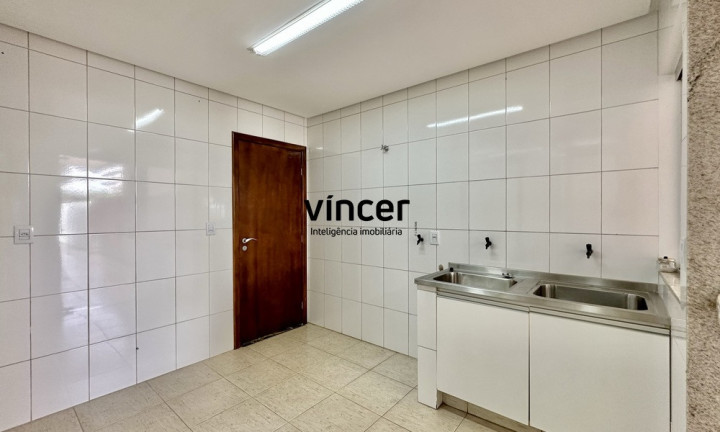Imagem Casa com 4 Quartos à Venda, 280 m² em Loteamento Portal Do Sol Ii - Goiânia