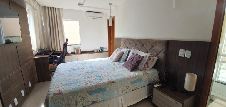 Imagem Casa com 3 Quartos à Venda, 180 m² em Piratininga - Niterói
