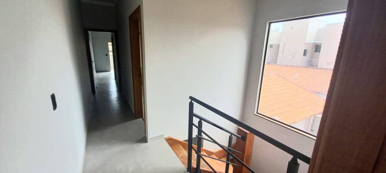 Imagem Sobrado com 3 Quartos à Venda, 122 m² em Alvinópolis - Atibaia