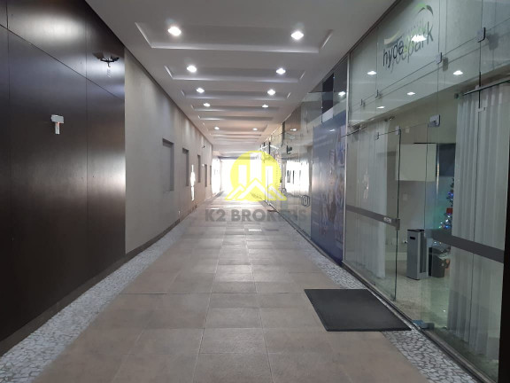 Imagem Loja para Alugar, 153 m² em Centro - Curitiba Imagem Loja para Alugar, 153 m² em Centro - Curitiba
