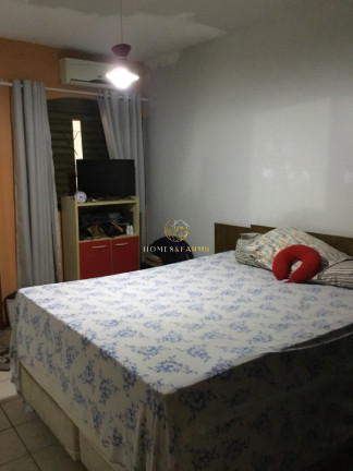 Imagem Casa com 4 Quartos à Venda, 160 m² em Vila Rosa - Goiânia Imagem Casa com 4 Quartos à Venda, 160 m² em Vila Rosa - Goiânia