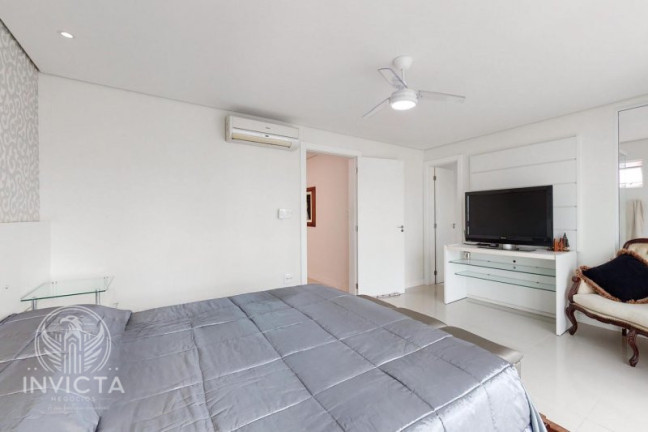 Imagem Cobertura com 4 Quartos à Venda, 340 m² em Centro - Balneário Camboriú