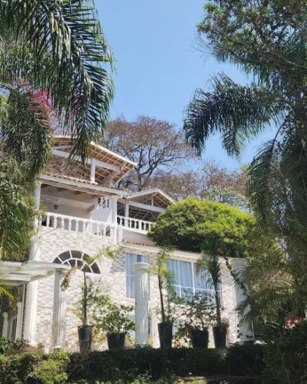 Casa com 4 Quartos para Alugar, 2.400 m² em Caraguatá - Mairiporã