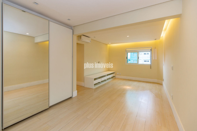 Imagem Apartamento com 2 Quartos à Venda, 142 m² em Campo Belo - São Paulo