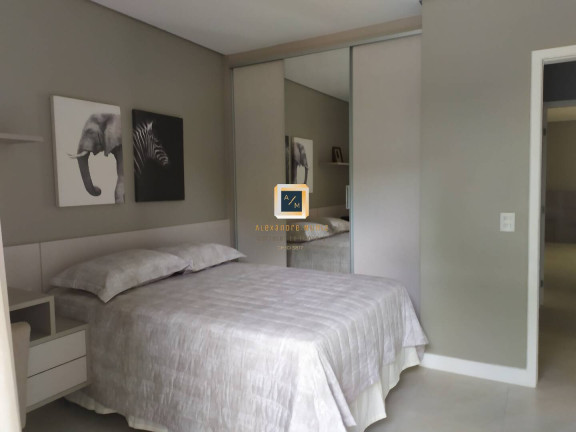 Imagem Casa com 3 Quartos à Venda, 229 m² em Sabiaguaba - Fortaleza Imagem Casa com 3 Quartos à Venda, 229 m² em Sabiaguaba - Fortaleza