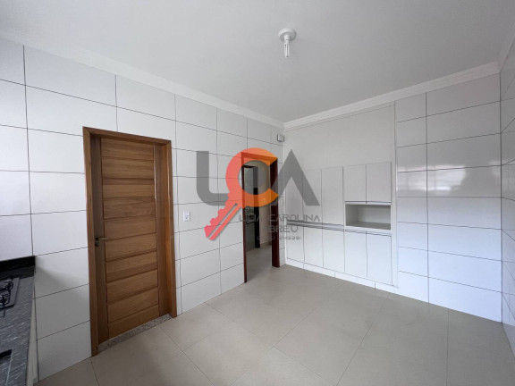 Imagem Sobrado com 5 Quartos à Venda, 390 m² em Centro - Caraguatatuba Imagem Sobrado com 5 Quartos à Venda, 390 m² em Centro - Caraguatatuba