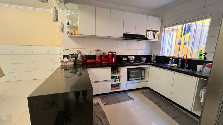 Imagem Casa com 4 Quartos à Venda, 378 m² em Samambaia Norte (samambaia) - Brasília Imagem Casa com 4 Quartos à Venda, 378 m² em Samambaia Norte (samambaia) - Brasília
