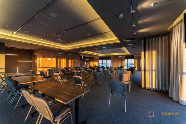 Imagem Sala Comercial à Venda, 105 m² em Centro - Itajaí Imagem Sala Comercial à Venda, 105 m² em Centro - Itajaí