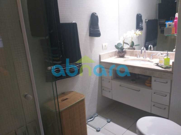 Imagem Apartamento com 2 Quartos à Venda, 70 m² em Copacabana - Rio De Janeiro