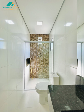 Imagem Casa com 5 Quartos à Venda, 250 m² em Canjica (terra Preta) - Mairiporã