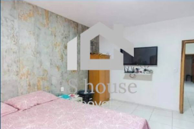Imagem Casa com 3 Quartos para Alugar, 240 m² em Campestre - Santo André