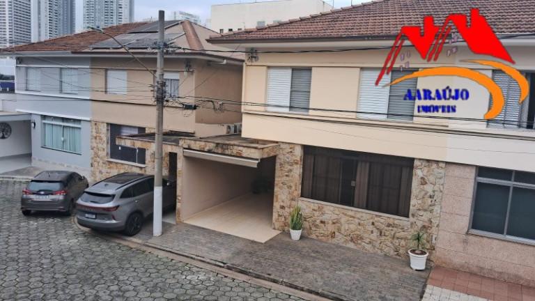 Imagem Casa com 3 Quartos à Venda, 190 m² em Centro - Osasco