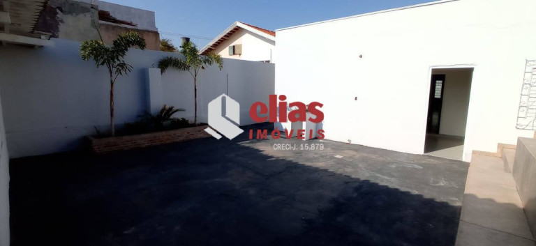 Imagem Casa com 3 Quartos à Venda, 200 m² em Jardim Gaivota - Bauru Imagem Casa com 3 Quartos à Venda, 200 m² em Jardim Gaivota - Bauru