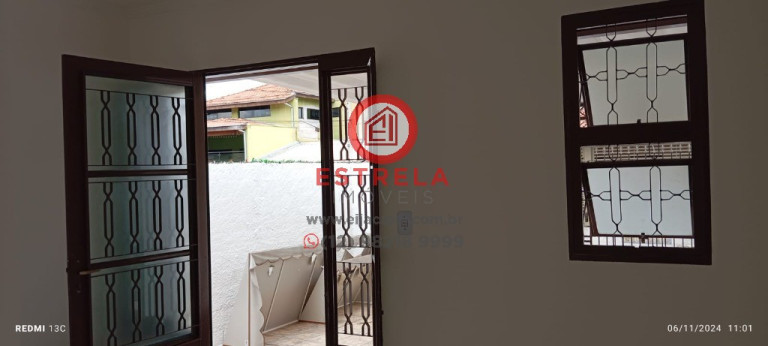 Imagem Casa com 2 Quartos à Venda, 116 m² em Parque Califórnia - Jacareí Imagem Casa com 2 Quartos à Venda, 116 m² em Parque Califórnia - Jacareí