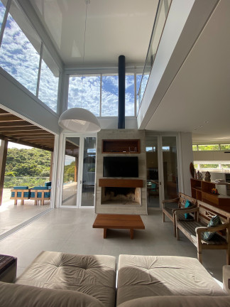 Imagem Imóvel com 2 Quartos à Venda, 285 m² em Praia Da Ferrugem - Garopaba