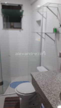 Imagem Cobertura com 3 Quartos para Temporada, 170 m² em Bombas - Bombinhas Imagem Cobertura com 3 Quartos para Temporada, 170 m² em Bombas - Bombinhas