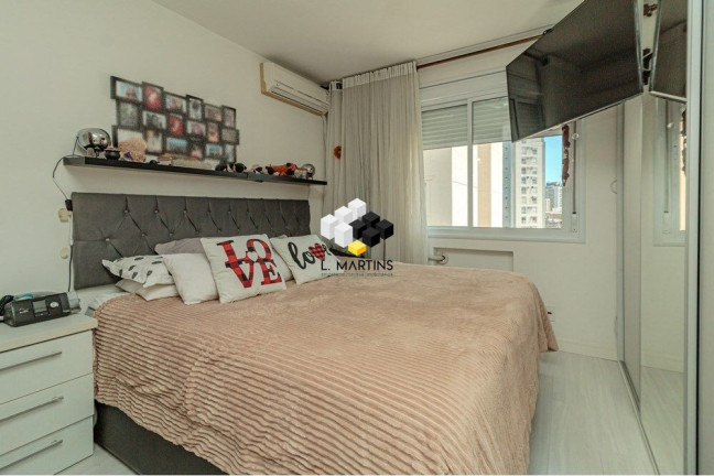Imagem Apartamento com 3 Quartos à Venda, 82 m² em Passo Da Areia - Porto Alegre Imagem Apartamento com 3 Quartos à Venda, 82 m² em Passo Da Areia - Porto Alegre