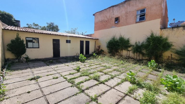Imagem Casa com 3 Quartos à Venda, 419 m² em Bom Futuro - Fortaleza
