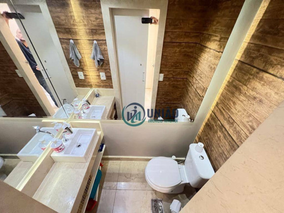 Imagem Apartamento com 4 Quartos à Venda, 160 m² em Icaraí - Niterói Imagem Apartamento com 4 Quartos à Venda, 160 m² em Icaraí - Niterói