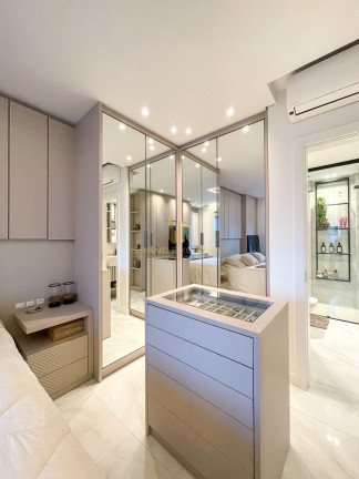 Imagem Apartamento com 3 Quartos à Venda, 125 m² em Centro - Balneário Camboriú Imagem Apartamento com 3 Quartos à Venda, 125 m² em Centro - Balneário Camboriú