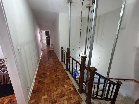 Imagem Sobrado com 4 Quartos à Venda, 304 m² em Centro - Santo André Imagem Sobrado com 4 Quartos à Venda, 304 m² em Centro - Santo André