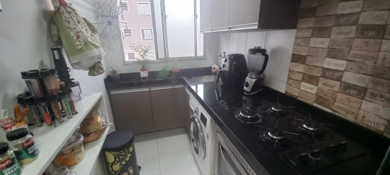 Imagem Imóvel com 2 Quartos à Venda, 48 m² Imagem Imóvel com 2 Quartos à Venda, 48 m²