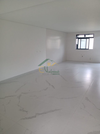 Imagem Sobrado com 3 Quartos à Venda, 168 m² em Jardim Das Américas - Curitiba Imagem Sobrado com 3 Quartos à Venda, 168 m² em Jardim Das Américas - Curitiba