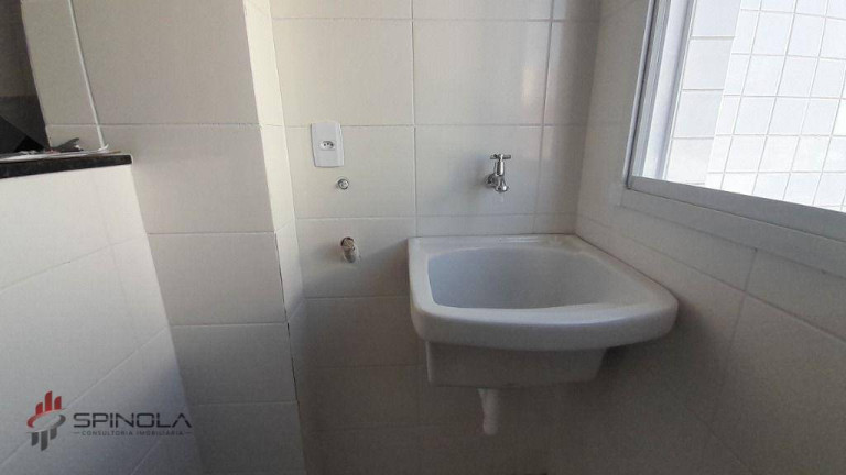 Imagem Apartamento com 2 Quartos à Venda, 56 m² em Mirim - Praia Grande