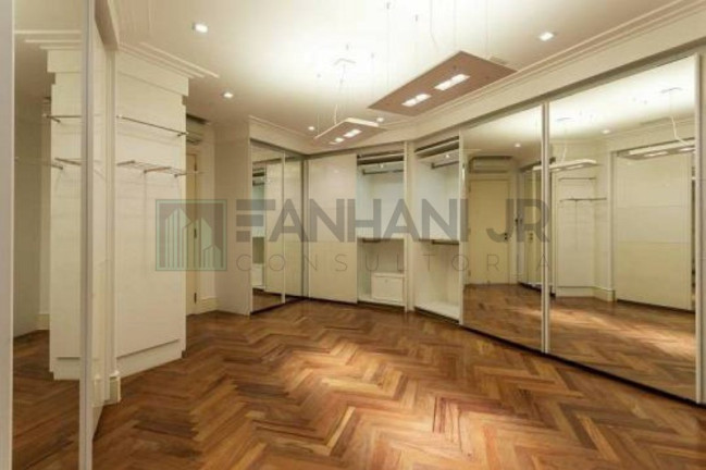 Imagem Cobertura com 4 Quartos à Venda, 690 m² em Itaim Bibi - São Paulo